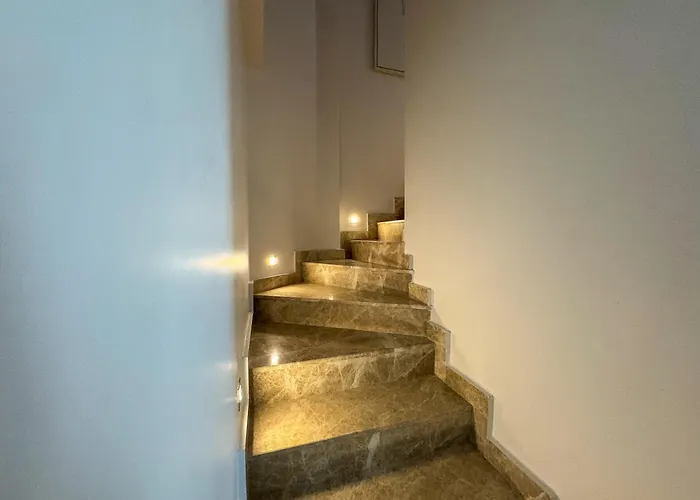 Qoople Legend 2-bedroom Premium Apartment