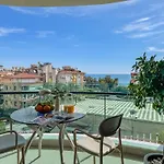 Qoople Legend 2-bedroom Premium Алания