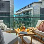 Apartment Qoople Legend 2-bedroom Premium *